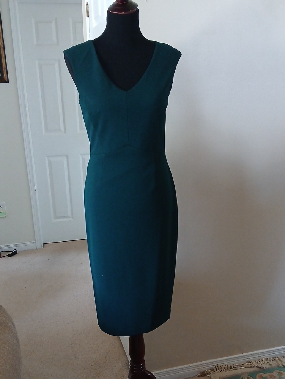 Sleeveless V-Neck Teal Sheath Dress